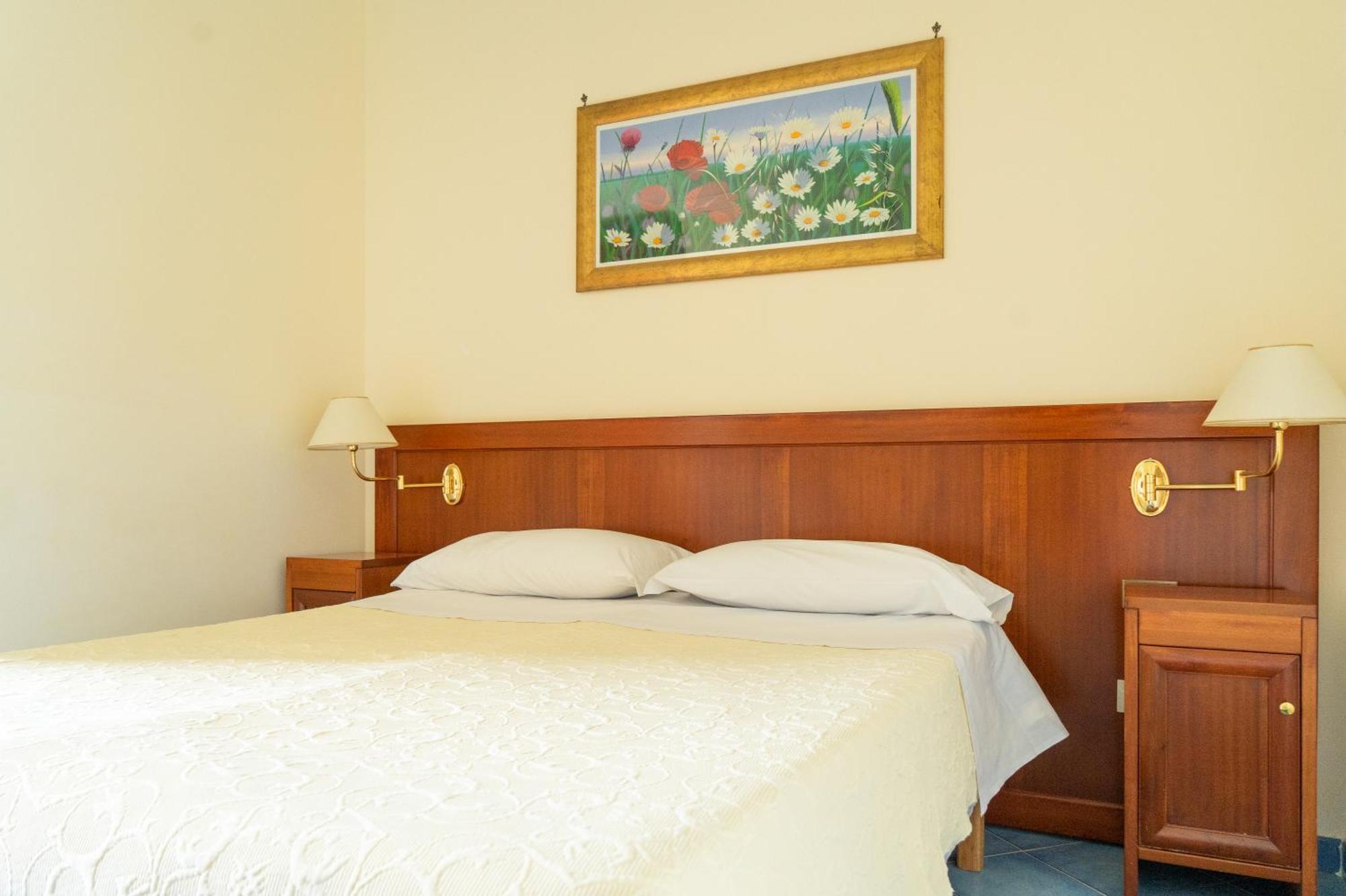 Villa Acacia Понца Екстериор снимка