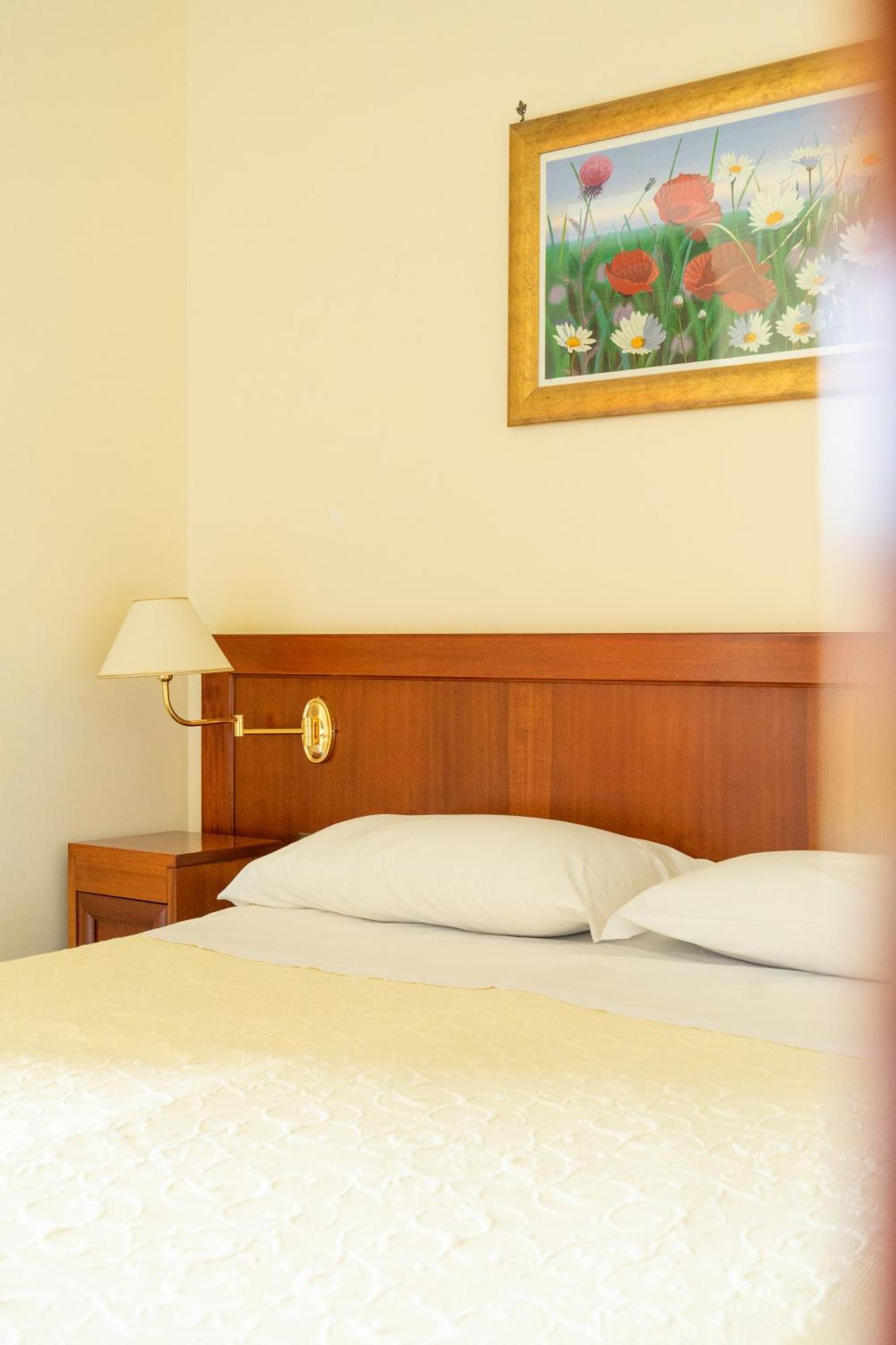 Villa Acacia Понца Екстериор снимка