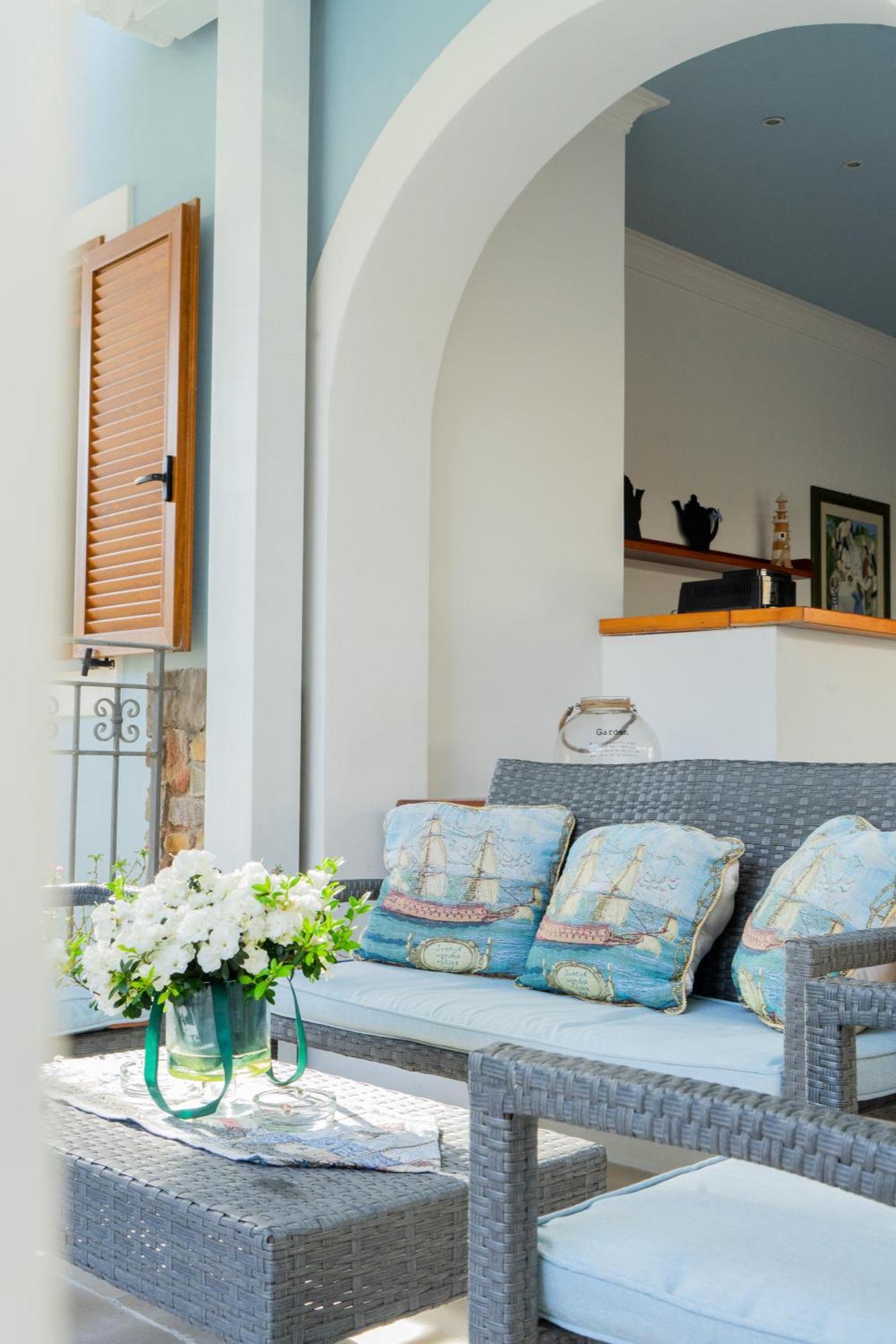 Villa Acacia Понца Екстериор снимка